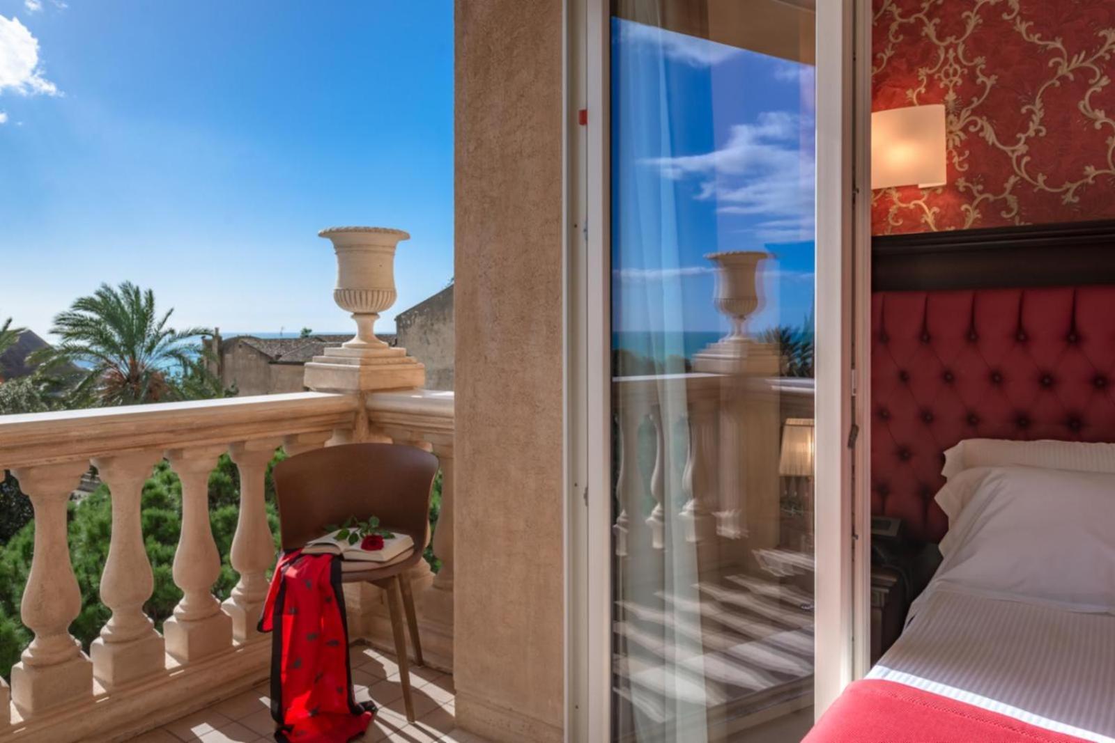 La Paloma Blanca Hotel Шакка Екстер'єр фото