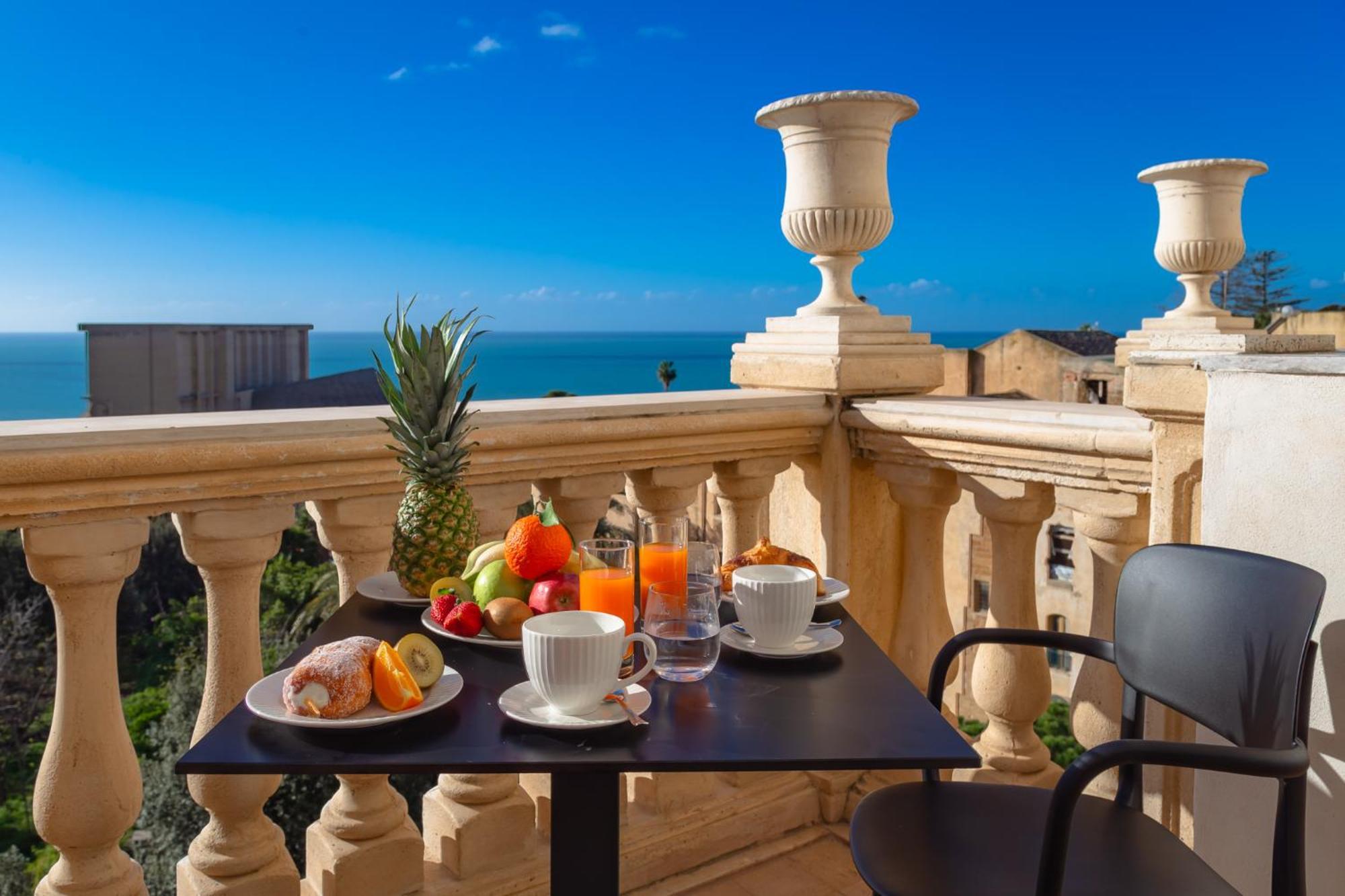 La Paloma Blanca Hotel Шакка Екстер'єр фото